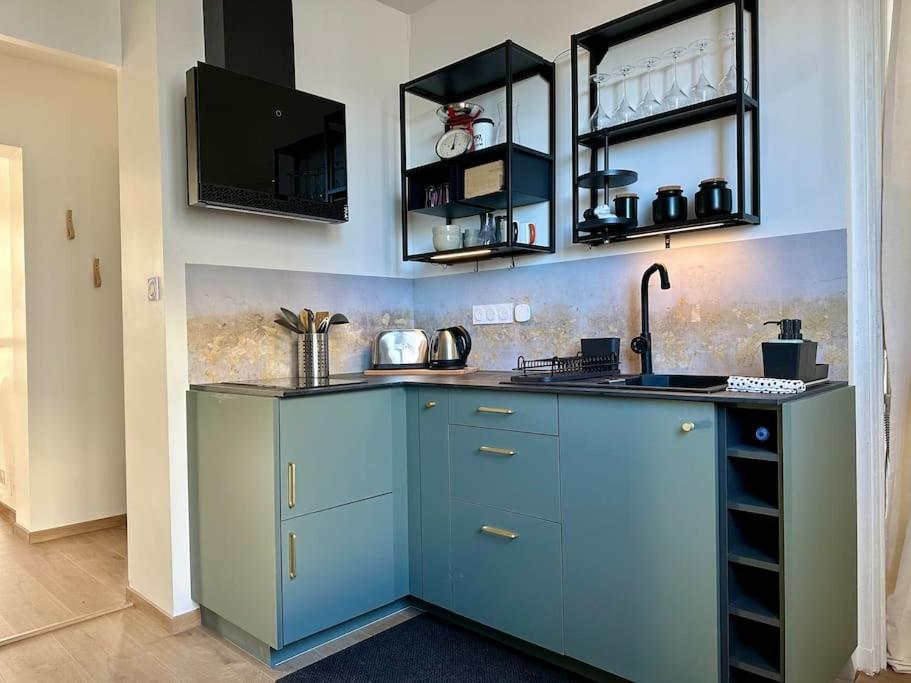 Le Lutz Apartment Nimes Luaran gambar